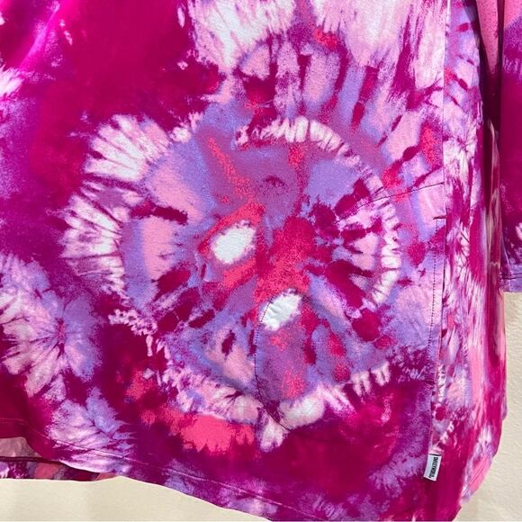 LOGO by Lori Goldstein x Smiley World Pink Combo Shirt Size Medium - Picture 9 of 15